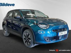 Blå Begagnad 2023 Fiat 600 Pop SUV | 282 800 kr (Bra pris)