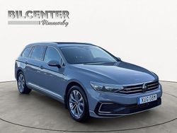 Grå Begagnad 2022 VW Passat GTE Kombi | 307 500 kr (Marknadspris)