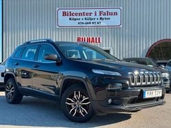 Svart Begagnad 2015 Jeep Cherokee Longitude SUV | 149 900 kr (Marknadspris)
