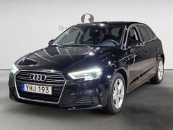 Svart Begagnad 2016 Audi A3 Sportback Comfort Halvkombi | 97 900 kr (Marknadspris)