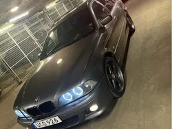 Grå Begagnad 2003 BMW 525 M Sport Kombi | 44 500 kr (Marknadspris)