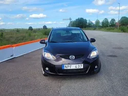 Brun Begagnad 2008 Mazda 2 Halvkombi | 34 000 kr (Marknadspris)