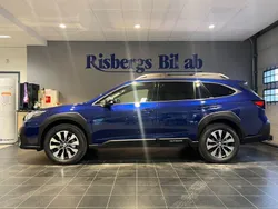 Blå Ny 2024 Subaru Outback SUV | 489 900 kr