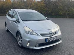 Silver Begagnad 2013 Toyota Prius+ Minibuss | 52 000 kr