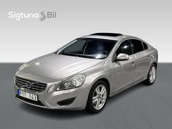 Brun Begagnad 2012 Volvo S60 Momentum Sedan | 99 900 kr (Marknadspris)