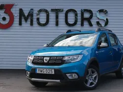 Ljusblå Begagnad 2018 Dacia Sandero Stepway Halvkombi | 92 900 kr (Marknadspris)