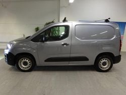 Grå Begagnad 2019 Peugeot Partner Minibuss | 159 900 kr (Marknadspris)