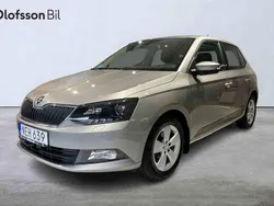 Brun Begagnad 2016 Skoda Fabia Halvkombi | 139 000 kr (Marknadspris)