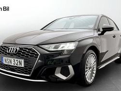 Svart Begagnad 2023 Audi A3 Sportback e-tron Advanced Halvkombi | 329 000 kr (Marknadspris)