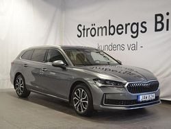 Grå Begagnad 2024 Skoda Superb Kombi | 419 000 kr (Dyr)