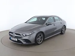 Grå Begagnad 2019 Mercedes A200 AMG Sedan | 270 000 kr (Marknadspris)