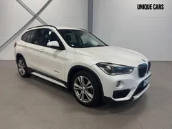 Vit Begagnad 2015 BMW X1 Sport Line SUV | 214 900 kr (Marknadspris)