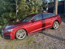 Röd Begagnad 2017 Audi A5 Sportback Comfort Halvkombi | 252 000 kr (Dyr)