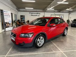 Röd Begagnad 2009 Volvo C30 Momentum Halvkombi | 39 900 kr (Marknadspris)