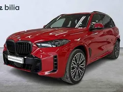 Röd Begagnad 2025 BMW X5 M Sport SUV | 1 079 900 kr