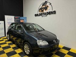 Mörkblå (blå) Begagnad 2009 VW Golf Trendline Halvkombi | 52 900 kr (Marknadspris)