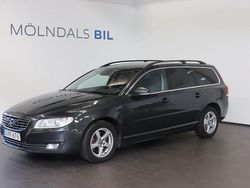 Grå Begagnad 2016 Volvo V70 Momentum Kombi | 132 900 kr (Marknadspris)