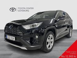 Svart Begagnad 2020 Toyota RAV4 Hybrid Executive SUV | 349 900 kr (Lite dyr)