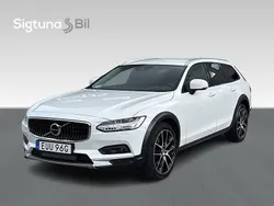 Vit Begagnad 2021 Volvo V90 CC Kombi | 354 900 kr (Marknadspris)