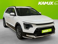 Vit Begagnad 2024 Kia Niro SUV | 299 800 kr (Marknadspris)