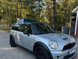 Grå Begagnad 2009 Mini Clubman Kombi | 89 000 kr