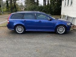 Blå Begagnad 2007 Volvo V50 Kombi | 35 000 kr