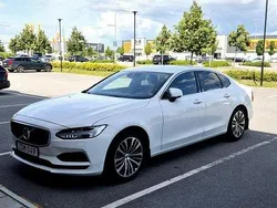 Vit Begagnad 2018 Volvo S90 Momentum Sedan | 195 000 kr (Dyr)