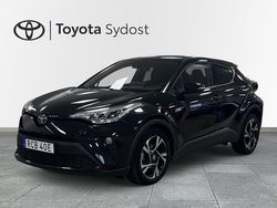 Svart Begagnad 2023 Toyota C-HR Edition SUV | 279 900 kr (Marknadspris)