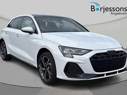 Vit Ny 2025 Audi A3 Sportback e-tron S-Line Sedan | 515 000 kr (Bra pris)