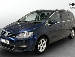 Blå Begagnad 2016 VW Sharan Minibuss | 164 900 kr (Bra pris)