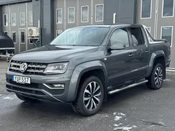Grå Begagnad 2018 VW Amarok Aventura Pickup | 279 900 kr (Marknadspris)