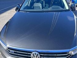 Grå Begagnad 2018 VW Passat GTE Kombi | 129 000 kr (Bra pris)