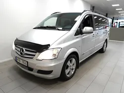 Grå/silver Begagnad 2013 Mercedes Viano Minibuss | 179 800 kr (Marknadspris)