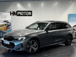 Grå Begagnad 2022 BMW 330e M Sport Kombi | 429 900 kr (Dyr)