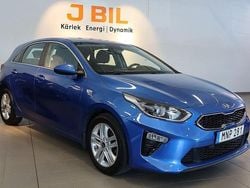 Blå Begagnad 2018 Kia Ceed Halvkombi | 139 900 kr (Marknadspris)