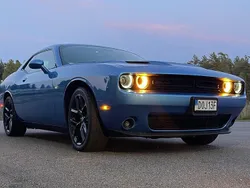Blå Begagnad 2019 Dodge Challenger SXT Sportkupé | 279 000 kr (Bra pris)