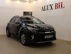 Svart Begagnad 2021 Kia Stonic Advance SUV | 179 900 kr (Marknadspris)