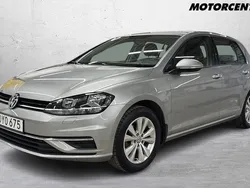 Silver Begagnad 2018 VW Golf VII Halvkombi | 189 000 kr (Marknadspris)