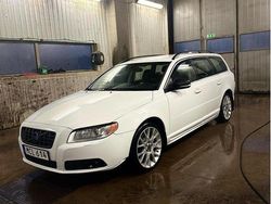 Vit Begagnad 2012 Volvo V70 Momentum Kombi | 70 000 kr (Superpris)