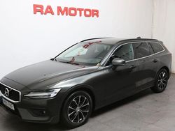 Mörkgrå Begagnad 2021 Volvo V60 Momentum Kombi | 288 900 kr (Bra pris)