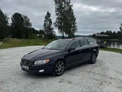 Grå Begagnad 2014 Volvo V70 Momentum Kombi | 80 000 kr (Marknadspris)