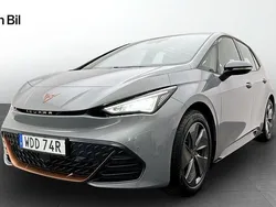 Ljusgrå (vapor grey) Begagnad 2023 Cupra Born Halvkombi | 269 900 kr (Bra pris)