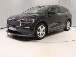 Svart Begagnad 2022 Skoda Enyaq iV SUV | 309 800 kr (Superpris)