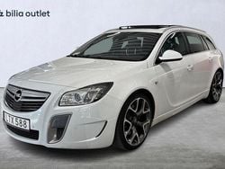 Vit Begagnad 2012 Opel Insignia Kombi | 99 900 kr (Marknadspris)