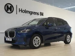 Blå Begagnad 2023 BMW 225 Comfort Edition Kombi | 379 900 kr (Lite dyr)