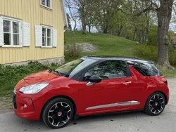 Röd Begagnad 2011 Citroën DS3 Halvkombi | 49 000 kr (Lite dyr)