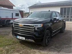 Svart Begagnad 2023 Chevrolet Silverado Sedan | 762 500 kr