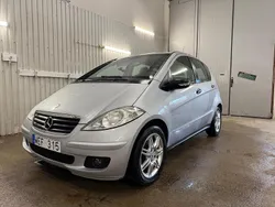 Silver Begagnad 2005 Mercedes A150 Classic Halvkombi | 39 900 kr (Lite dyr)
