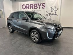 Grå (gråmetallic) Begagnad 2024 Suzuki Vitara SUV | 299 900 kr (Marknadspris)