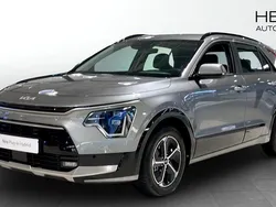 Ny 2025 Kia Niro SUV | 336 000 kr (Superpris)